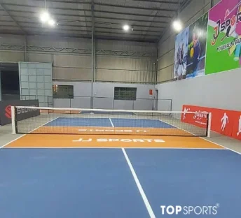 Trụ lưới Pickleball cố định có tay quay bằng đồng thau