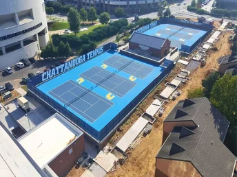 Thi công sân tennis 8 lớp USA DECOTURF