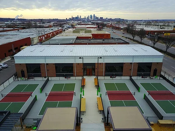 Sơn sân pickleball TOPSPORTS 4C 2026